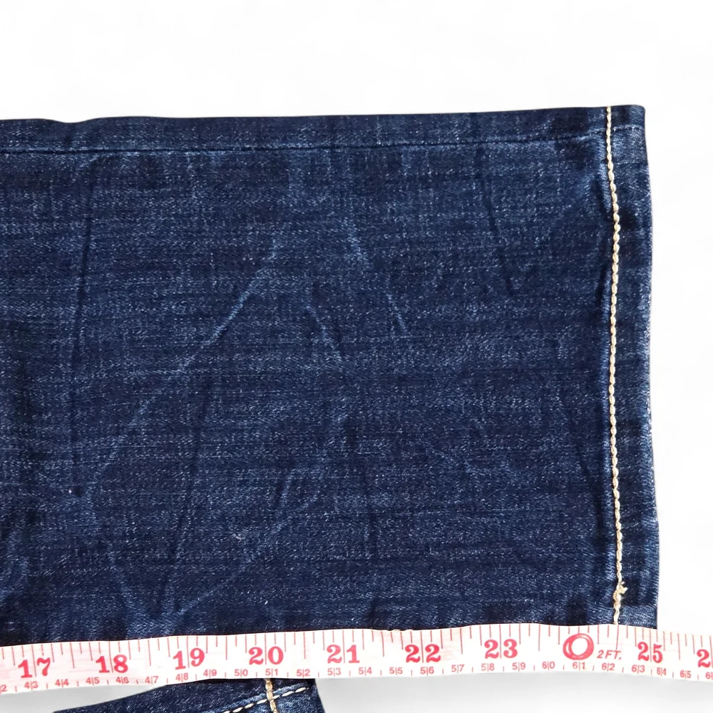 BKE Women's Payton Cuffed Stretch Capri Jean BGK413 Size 30 NWOT - Picture 16 of 16